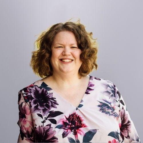 Dr Nerys Llewelyn Jones Speaker Photo